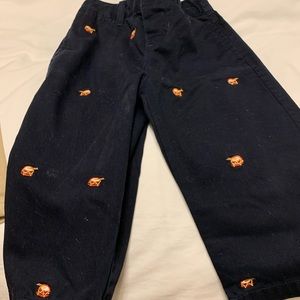Toddler pants with drum motif